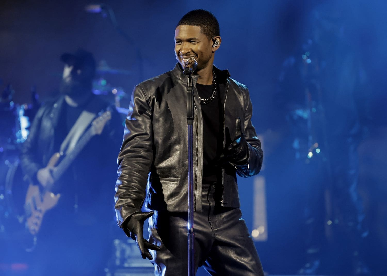 BET Awards 2024 Usher To Be Honoured With Lifetime Achievement Award